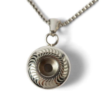 Naszyjnik HUF X Spitfire Classic Pendant /Silver @AC01342-SILVR