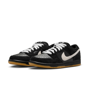 Buty NIKE SB Dunk Low Pro / Black/White Black Gum Light Brown @HF3704-003
